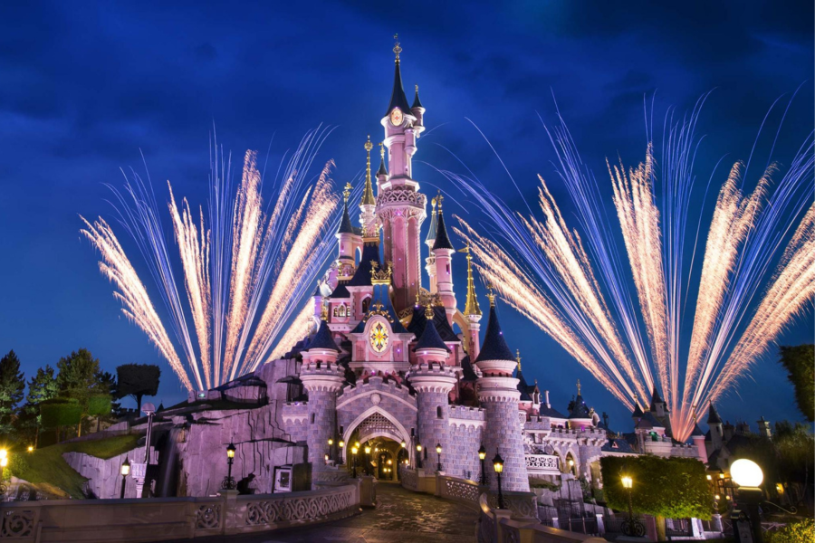 Le château du parc Disneyland Paris en France