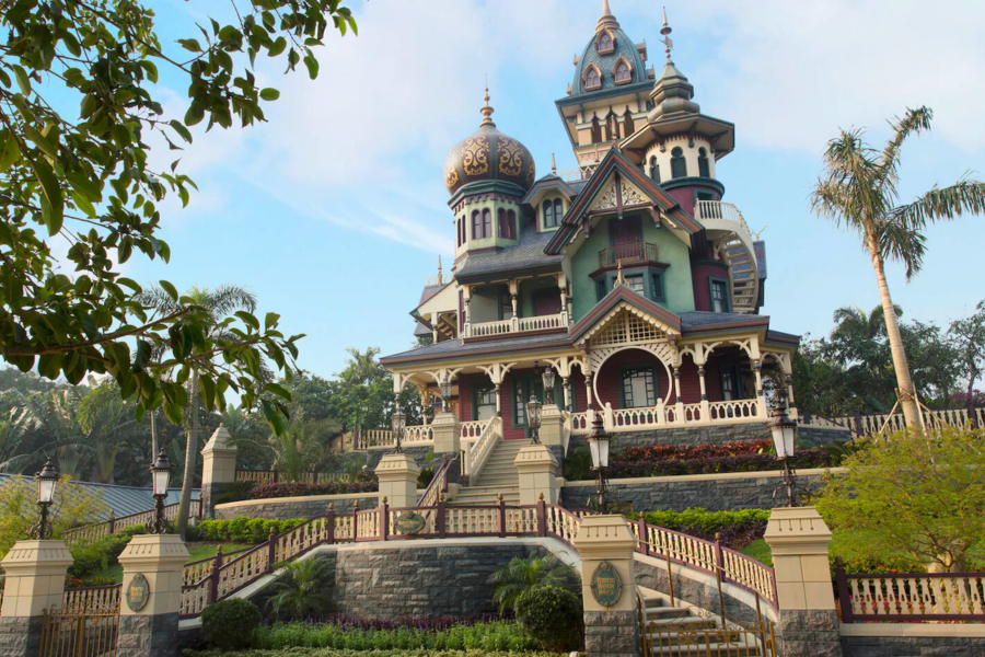 Mystic Manor à Hong Kong Disneyland à Hong Kong