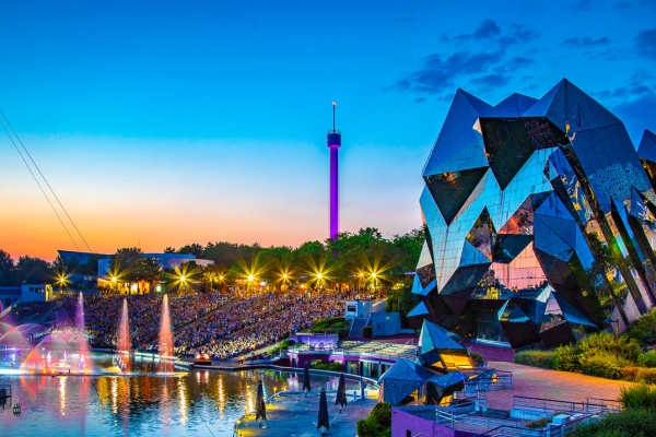 Spectacle nocturne au Futuroscope